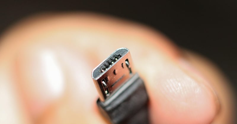 Rechargement automatique réglo mobile : l'astuce pour ne plus jamais être à sec