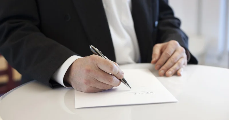 Signature pour ordre ou délégation de signature ?