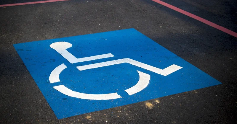 Les normes d'accessibilité : l'obligation que tout le monde oublie